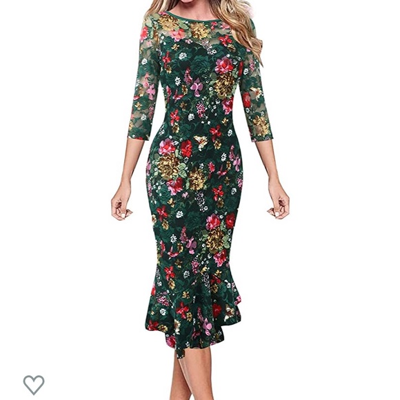 Dresses & Skirts - Green Floral Lace Midi Dress
